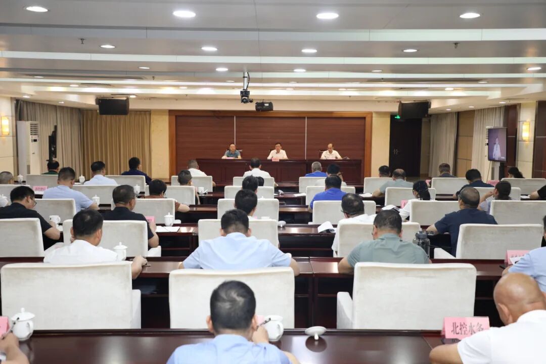 彭代元:绷紧安全之弦 压实工作责任 坚决守住不发生重特大事故底线