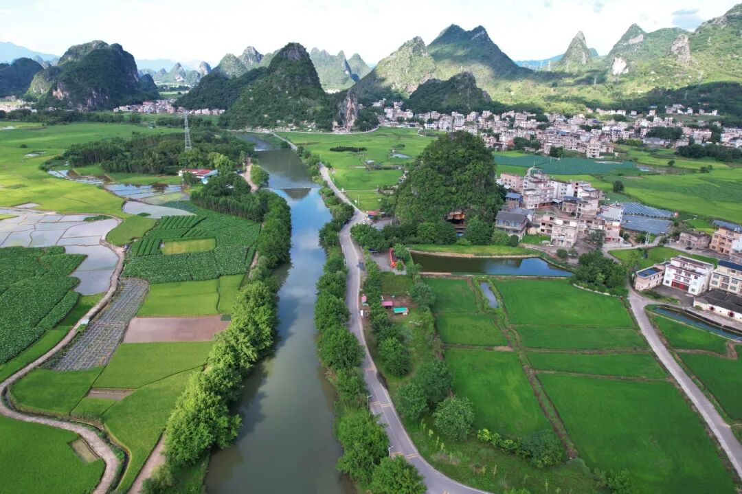 以路为脉融山水 以旅兴农促振兴——“霞客行・沿着公路看贺州”系列报道之小凉河旅游公路篇